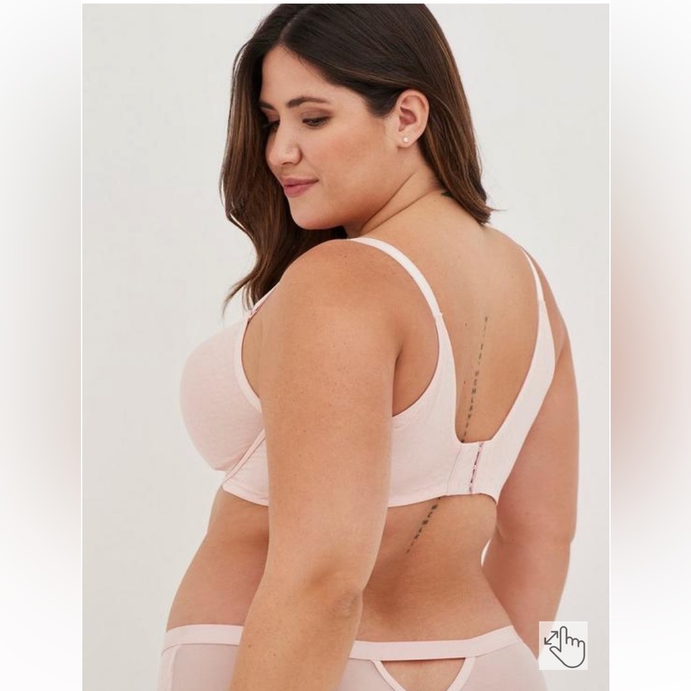 Torrid Simply Spacer T-Shirt Lightly Lined Lace 360° Back Smoothing Bra 42C NWT - Picture 3 of 4